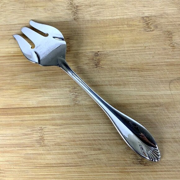 Oneida Heirloom Cube Kingswood Cold Meat Serving Fork Stainless Steel Glossy - Picture 3 of 4